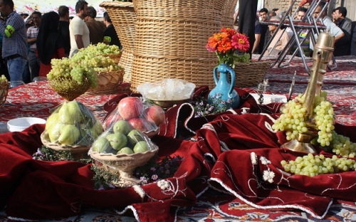 جشنواره شیره پزی روستای مانیزان به روایت تصویر