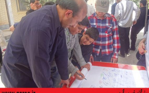 مردم نهاوند طومار " گزاره برگ ملت ایران "در مذاکرات هسته‌ای را امضا کردند+ تصاویر
