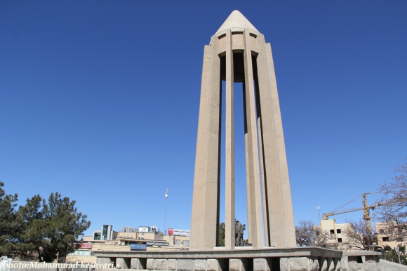 آرامگاه ابوعلی سینا در پایتخت تاریخ وتمدن ایران زمین