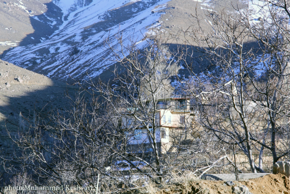 نمایی از جاده گنجنامه در همدان