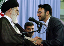 تیزرهای مستند "یک واحد انقلاب، پای درس استاد"