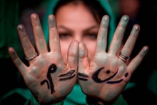 دختران در معرض هجمه سنگين گفتمان انحرافي فمنيستي