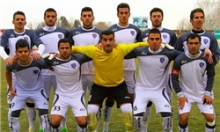 صدرنشین لیگ برتر برابر الوند همدان زانو زد