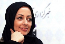 نفیسه روشن در لباس احرام