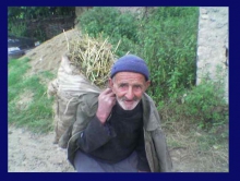 ۸۲ درصد از جمعیت بخش مرکزی کبودراهنگ روستایی هستند