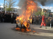 برگزاری آیین خیمه سوزان و تعزیه خوانی در کبودراهنگ 