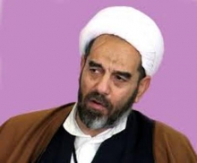 تأکید امام‌جمعه نهاوند بر نظارت بیشتر بر عرضه‌کنندگان محصولات فرهنگی