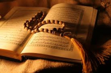 تجلیل از برگزیدگان مسابقات قرآنی اوقاف در همدان