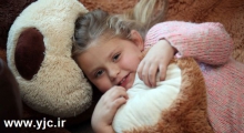 دختر بچه‌ای با بیماری "عروسک چینی" +عکس 