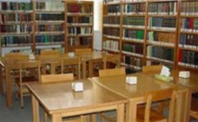  دختر یک ساله کوچک‌ترین عضو کتابخانه شهرستان ملایر