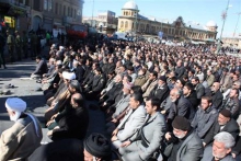 نماز ظهر اربعین حسینی به جماعت در همدان اقامه شد