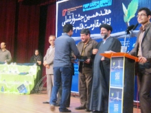 کسب ۸ جایزه جشنواره تئاتر مقاومت توسط هنرمندان ملایری